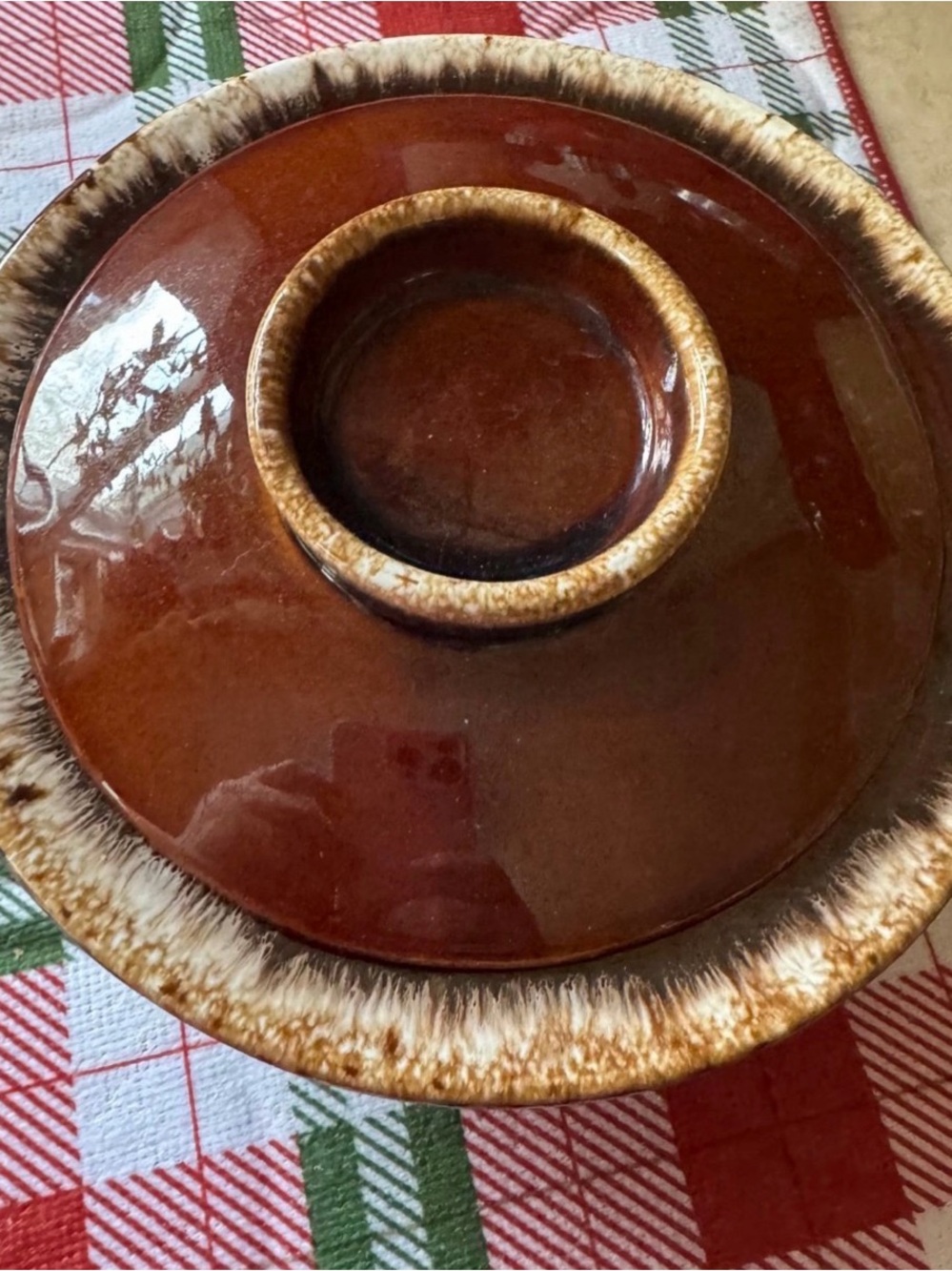 Glazed Brown Ceramic Serving Bowl with Speckled Rim